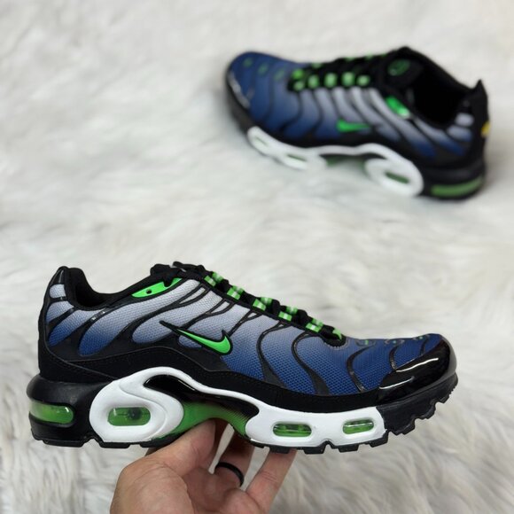 Scream Green Air Max 96 Nike Air Max Plus Icons Deep Royal Scream